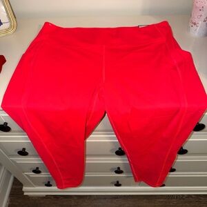 Tek Gear Women’s Bright Pink Leggings